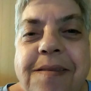 Meet your Posher, Debora